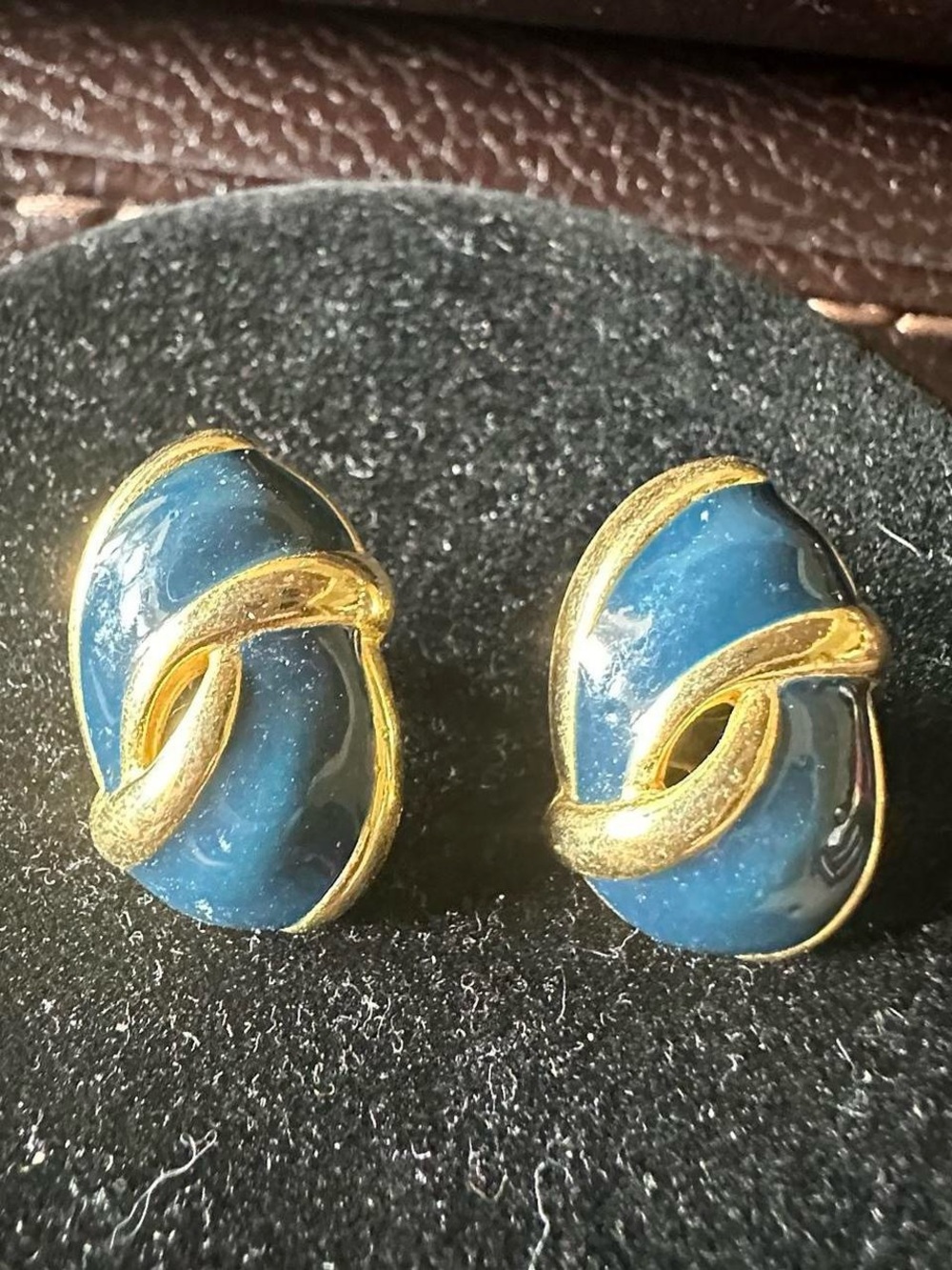 Vintage blue and gold unique stud Knot earrings.